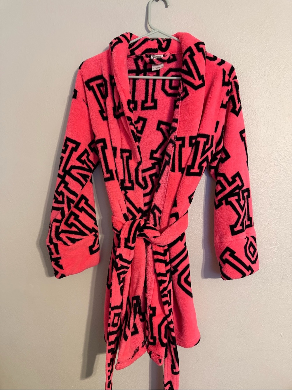Victoria's Secret PINK Hot Pink Black Logo Fleece Plush Cozy Wrap Robe XS